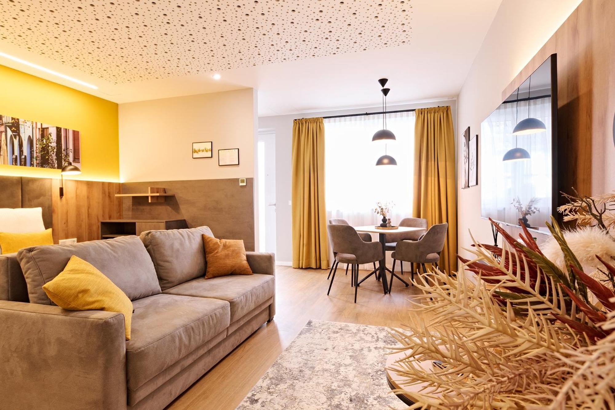 Xzllenz Traum Studio-Apartment, Frei-Parken, U-Bahn, Kueche Núremberg Exterior foto